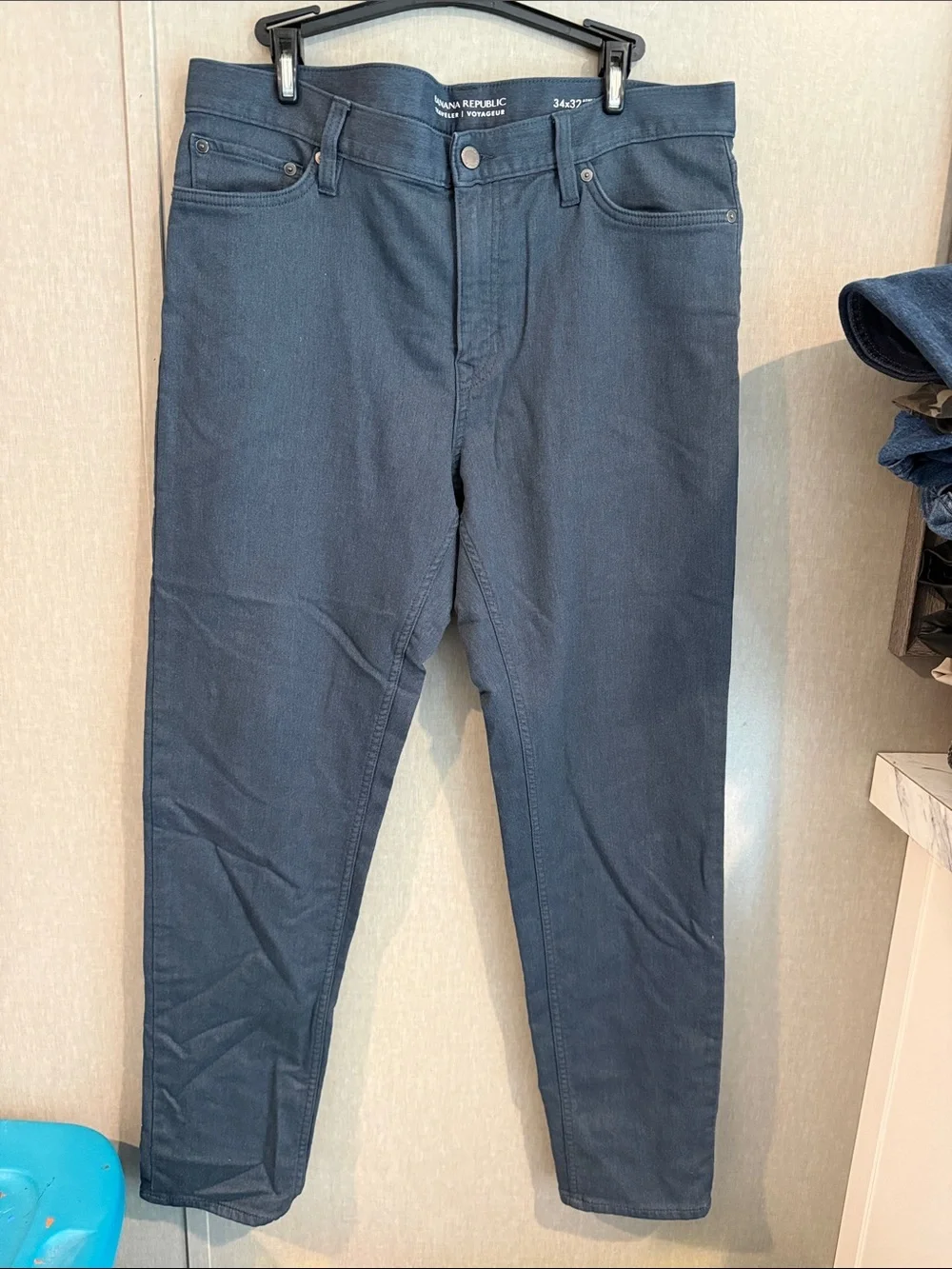 Banana Republic Men’s Dark Blue Slim Straight Jeans 34x32